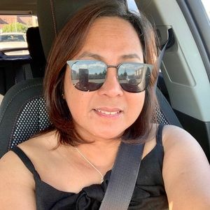 Meet your Posher, Leny